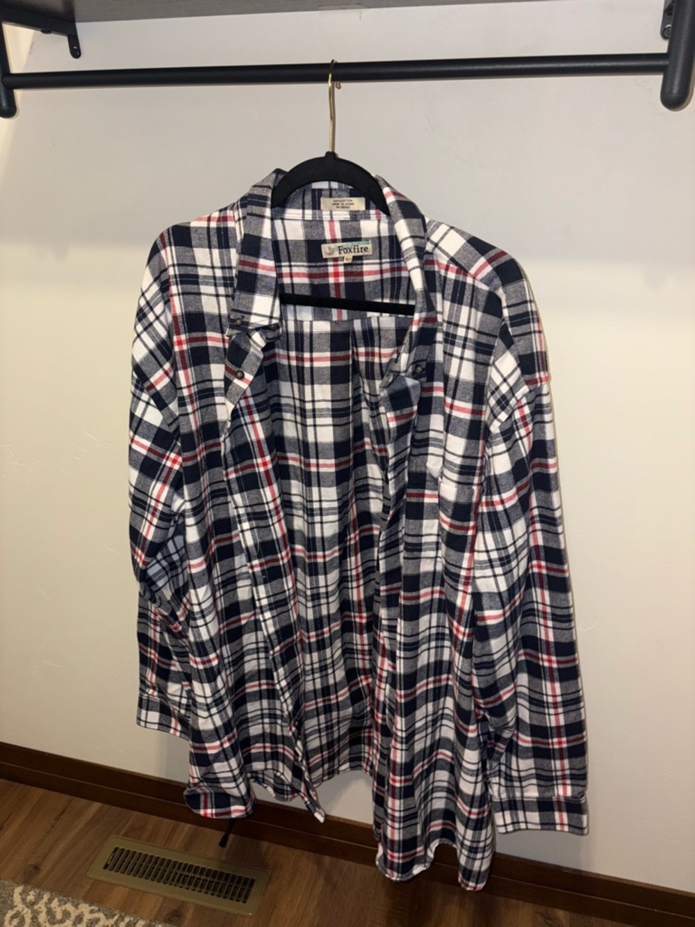 Foxfire Men's White & Navy Plaid Button-Down Shirt